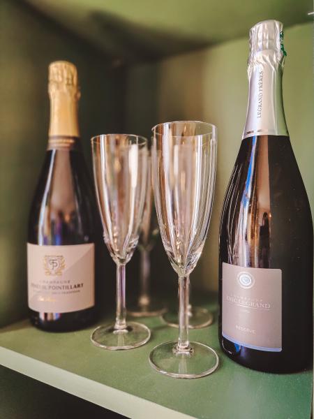 enhance your stay:champagne bottle