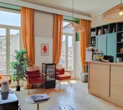 réception rénovée AMMi Nice Masséna